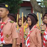 Pelantikan Pramuka Laksana SMK Negeri Darul Ulum Muncar Berlangsung Meriah di Pantai Palukuning
