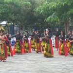 SMK Negeri Darul Ulum Muncar Gelar Pentas Seni Tari dan Teater Kolosal Bertema Perjuangan Bung Tomo dalam Memperingati Hari Pahlawan 2025